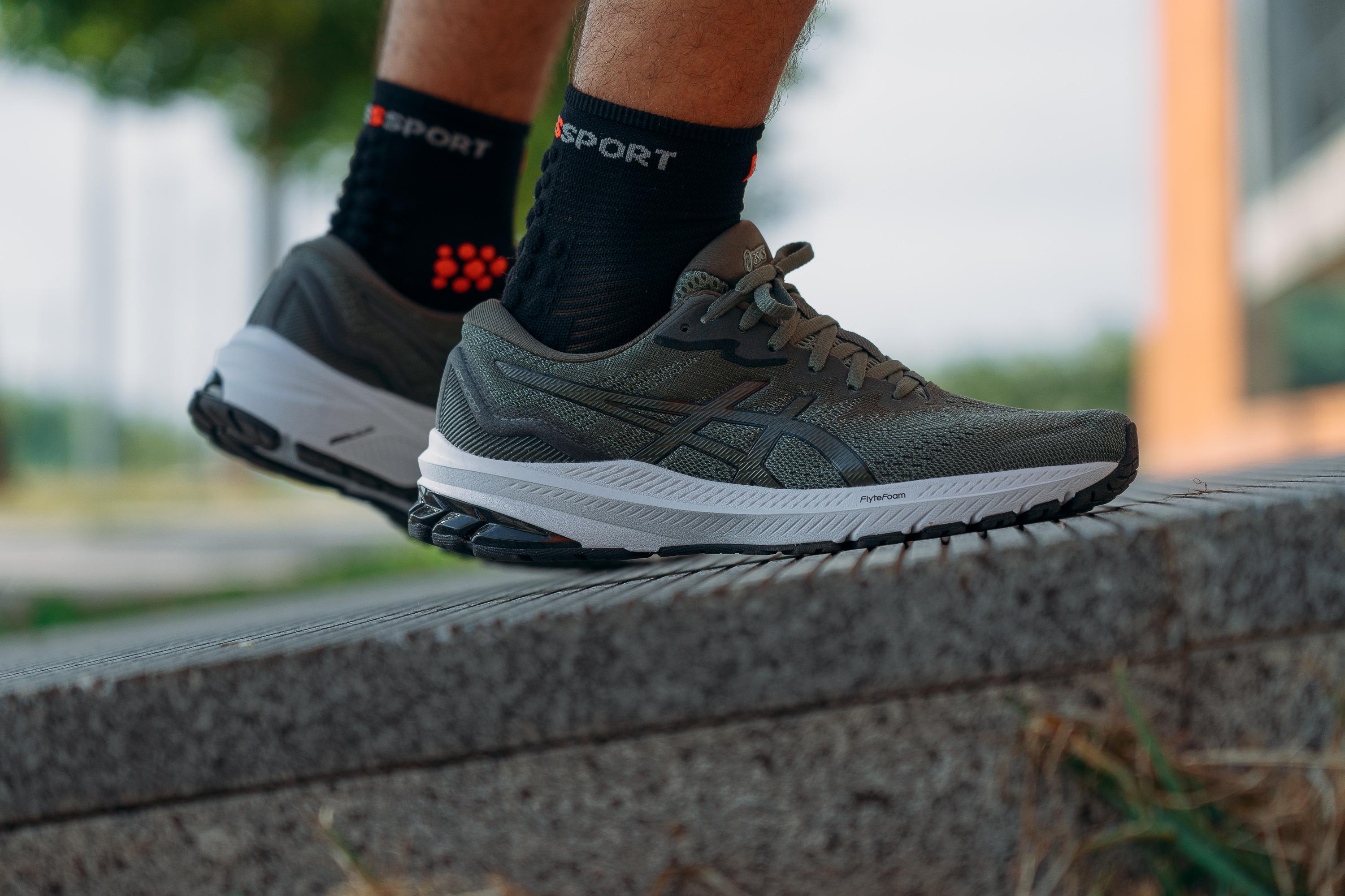ASICS GT 1000 11