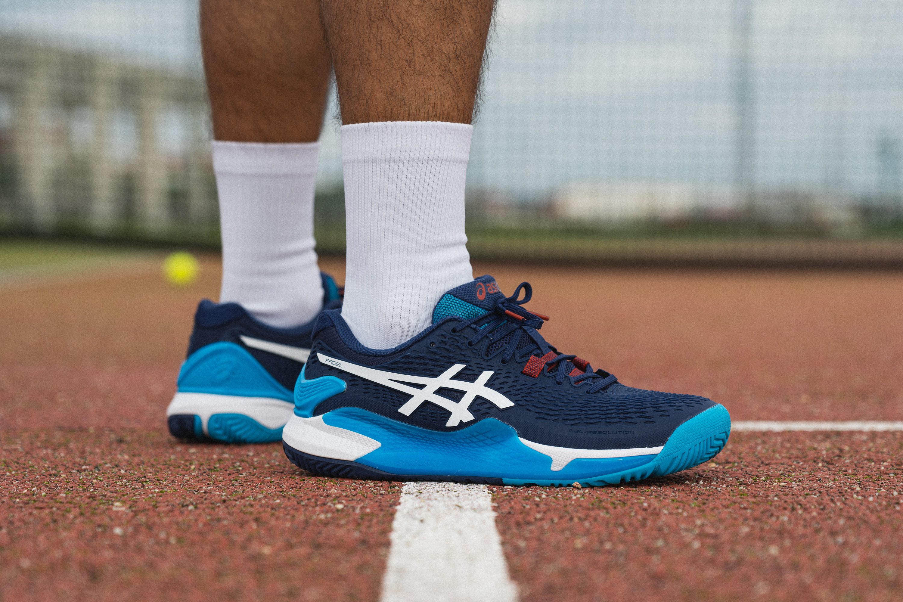 ASICS Gel Resolution 9