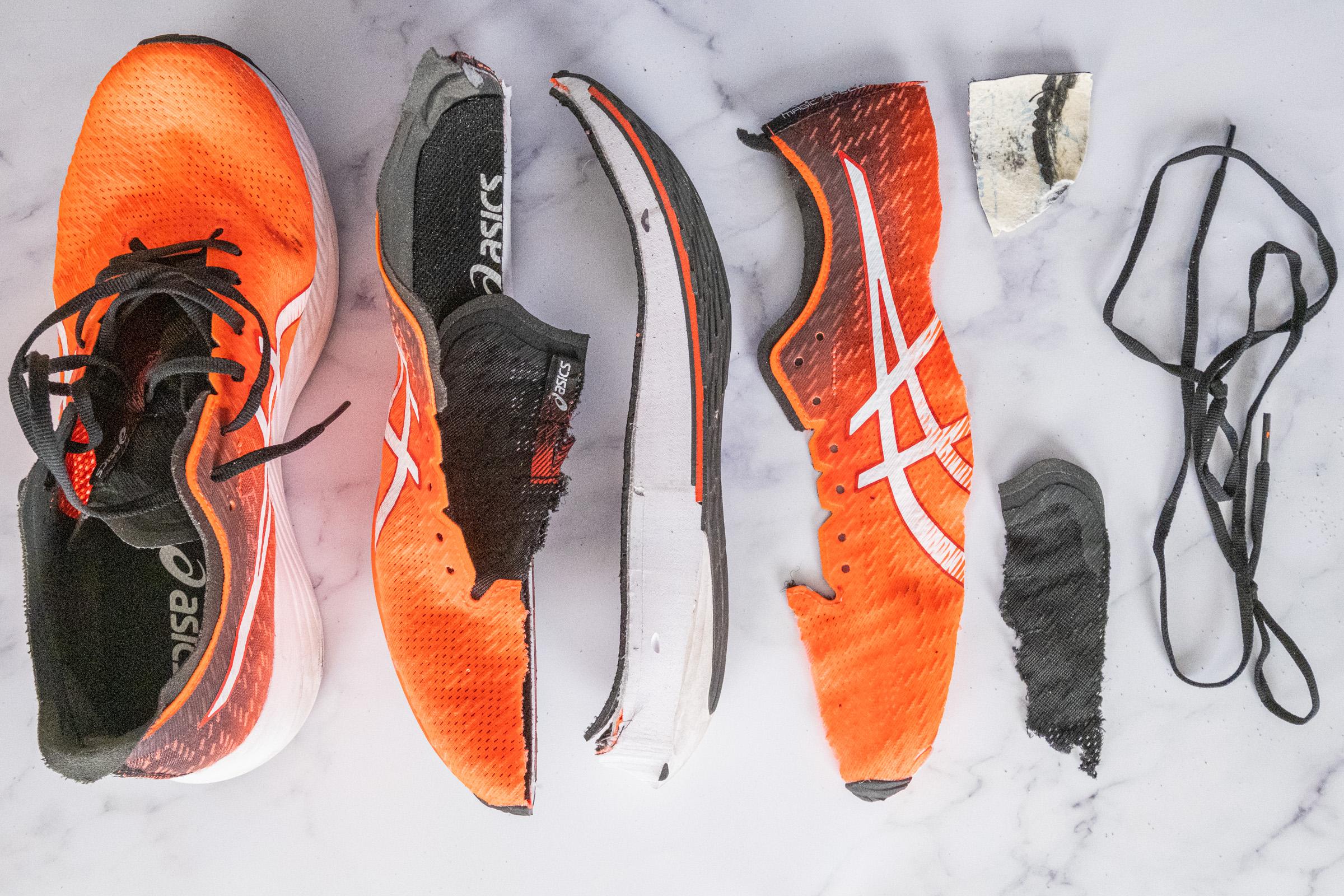 ASICS Magic Speed