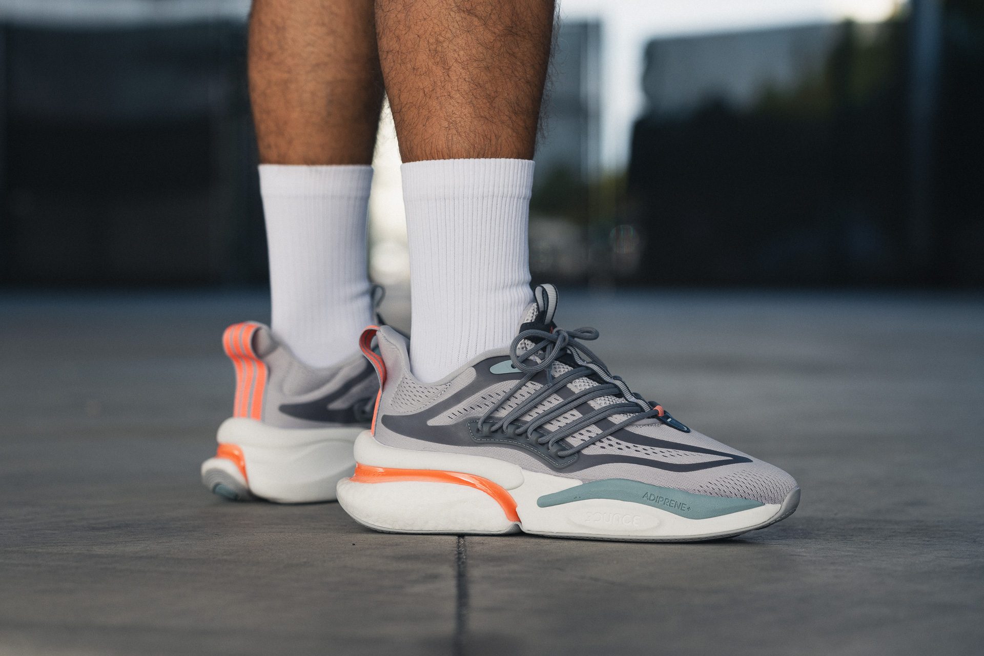Adidas Alphaboost V1