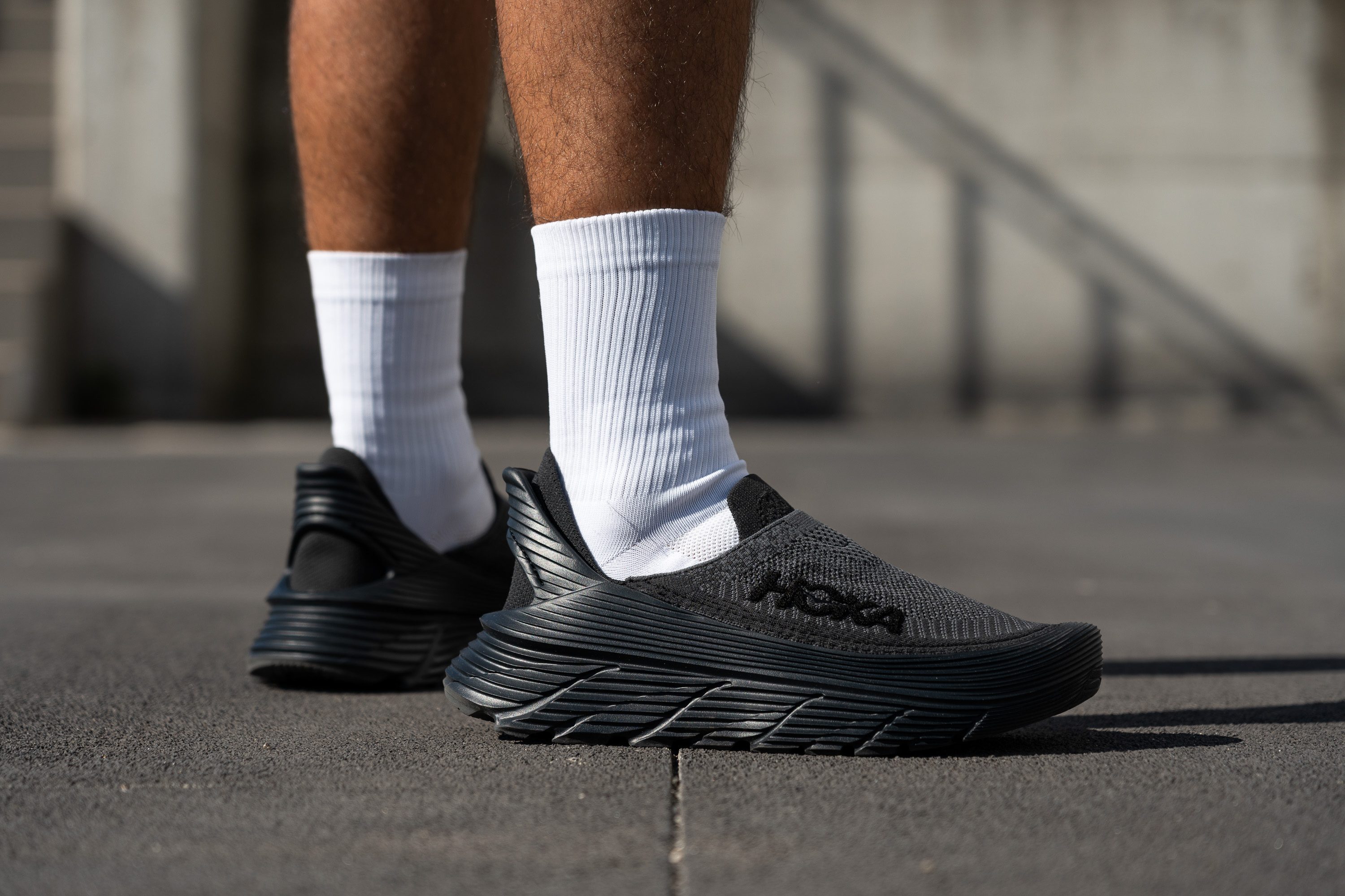 Hoka Restore TC