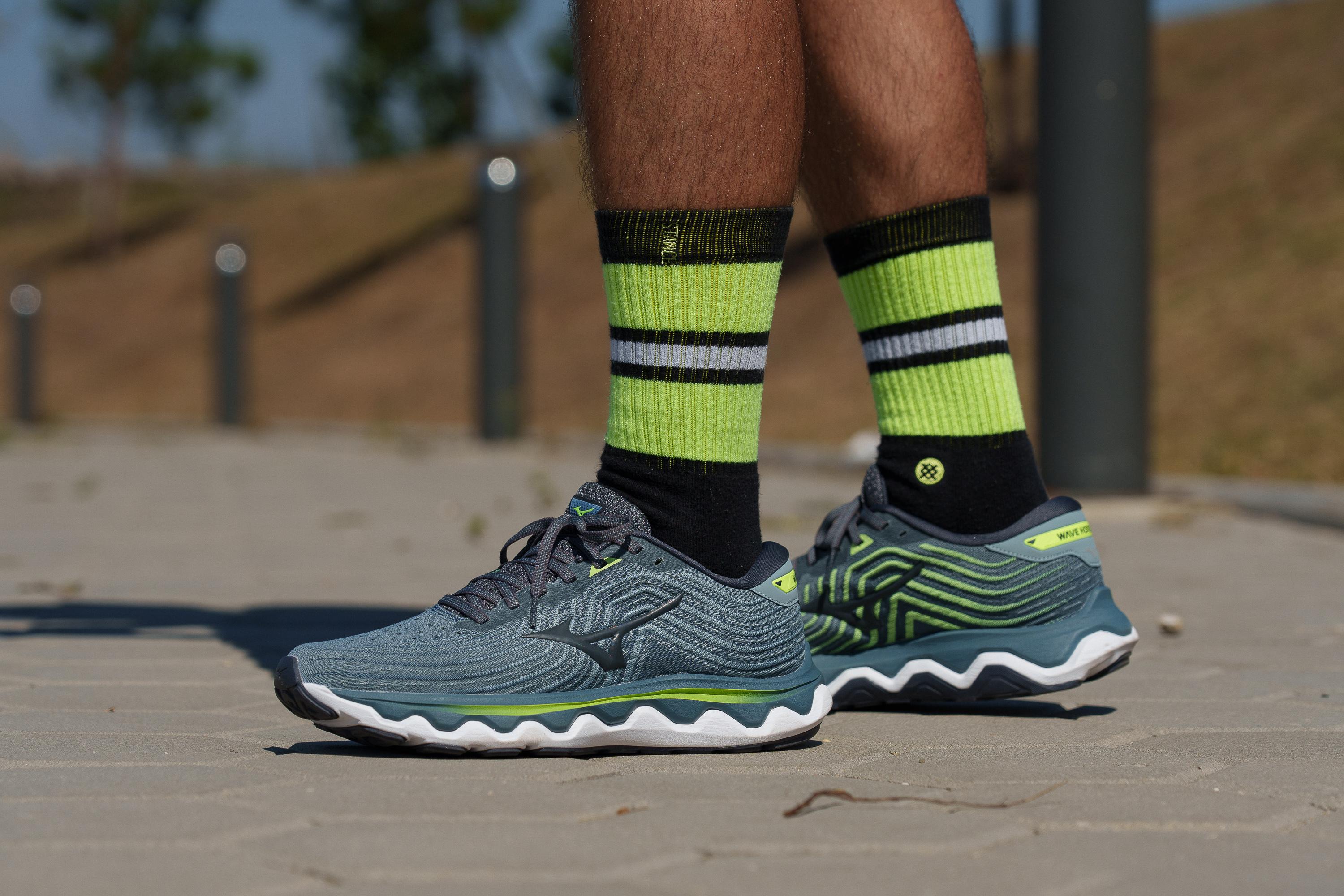 Mizuno Wave Horizon 6