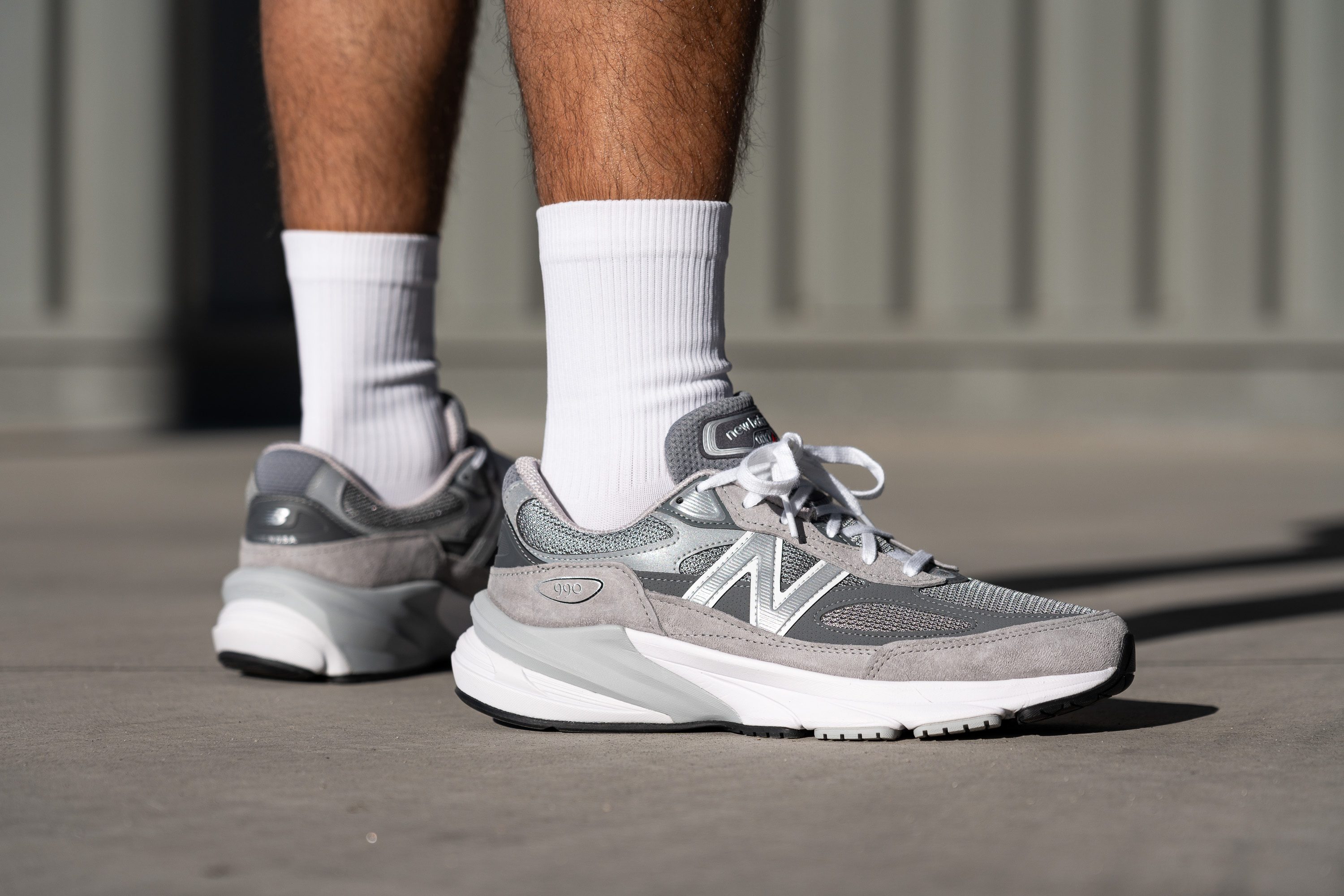 New Balance 990 v6