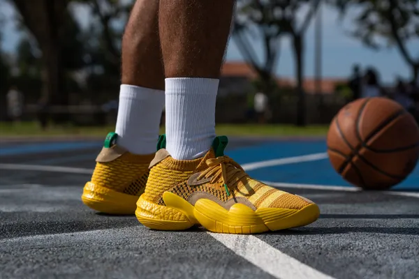 Adidas Trae Young 2