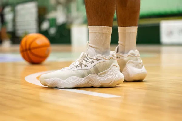 Adidas Trae Young 3