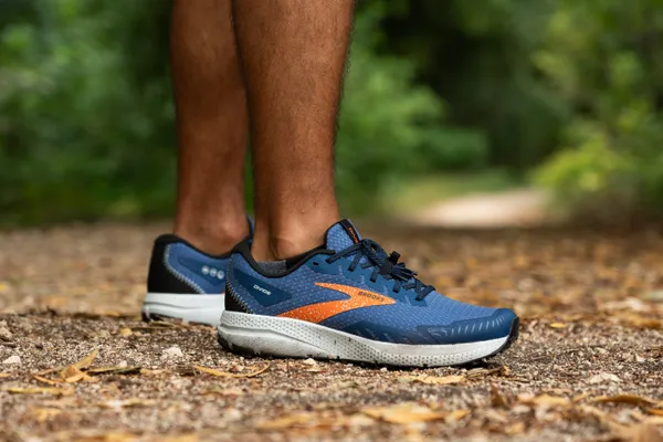 Brooks Divide 4