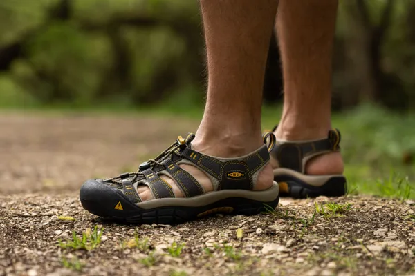 KEEN Newport H2