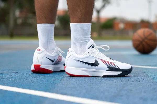 Nike G.T. Cut Academy