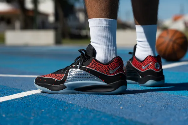 Nike KD 16