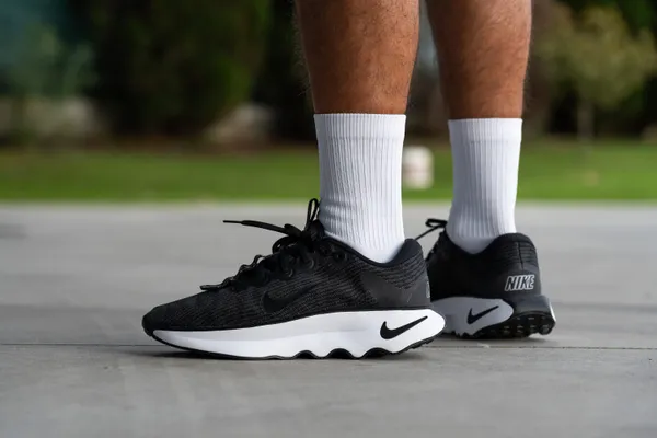Nike Motiva