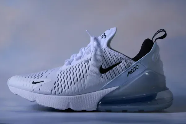 Nike Air Max 270
