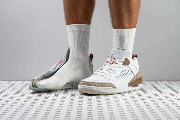 Jordan Spizike Low