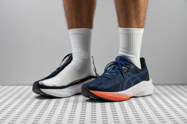 ASICS Dynablast 5