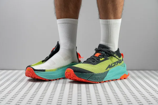 Altra Olympus 275