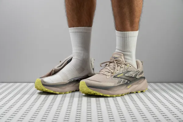 Brooks Cascadia 19