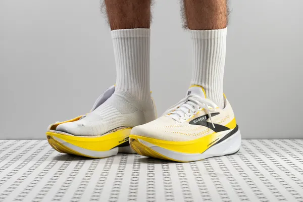 Brooks Hyperion Max 4